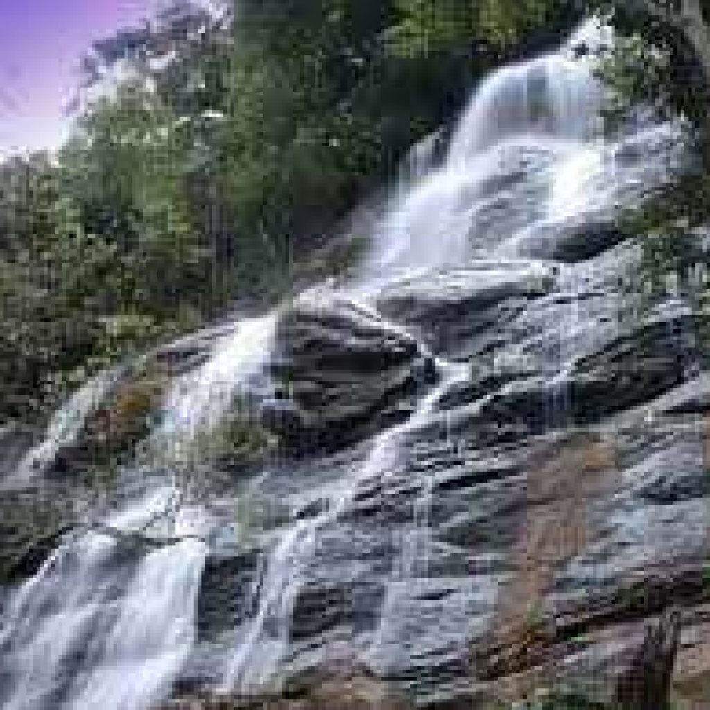 TOP 10 WATERFALLS IN INDIA
