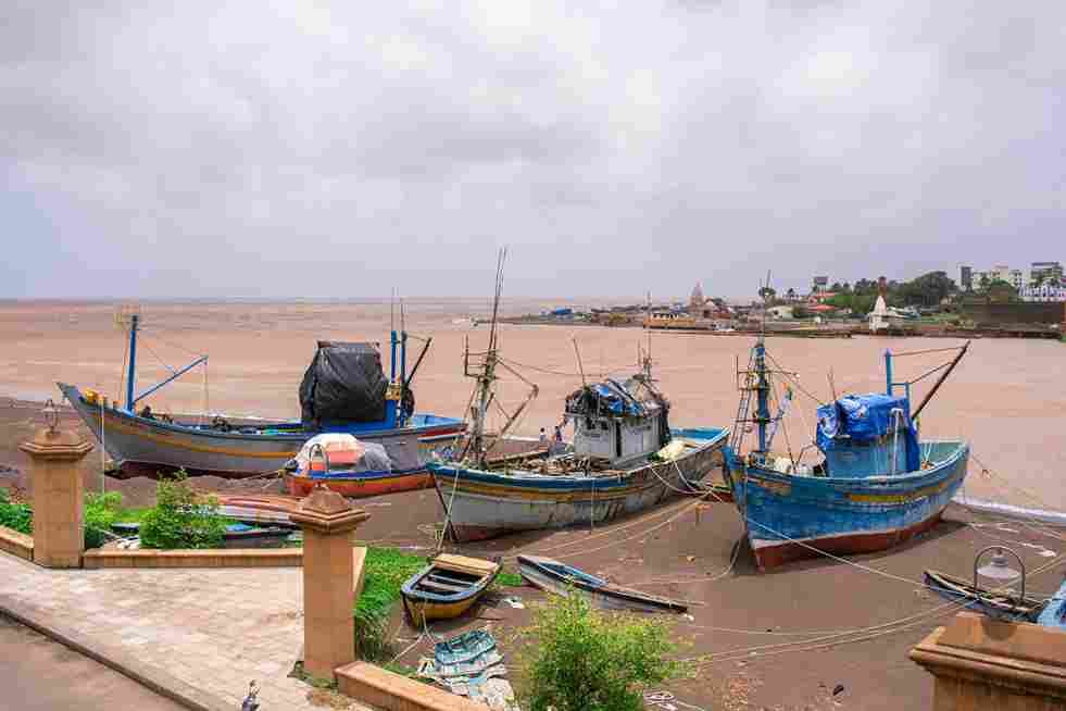 Beaches in Daman & Diu